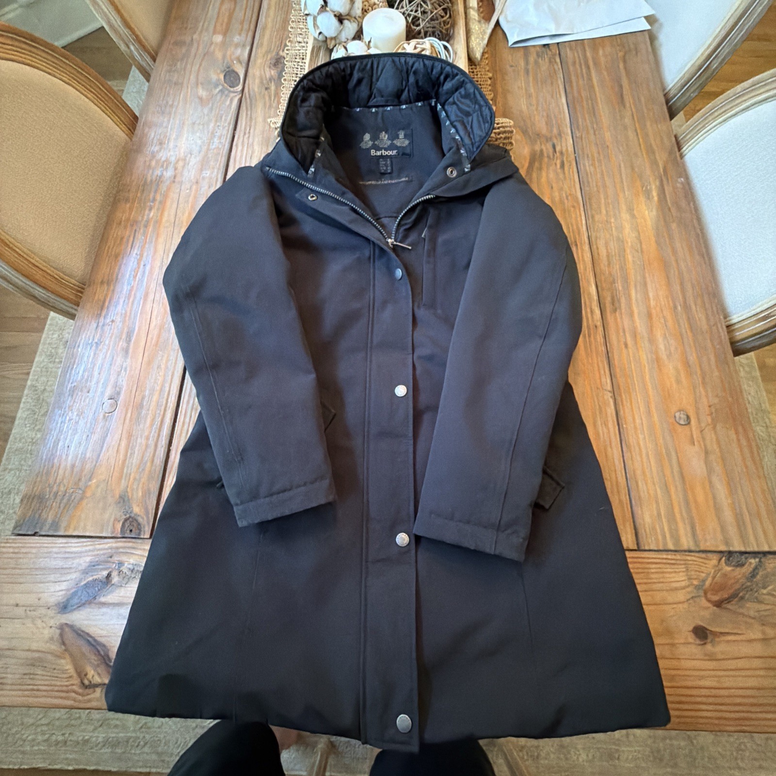 BARBOUR WOMANS 8 WATERPROOF INSULATED JACKET NWOT MINT COND PTP 20 HEM 32 BARBOUR WOMANS 8 WATERPROOF INSULATED JACKET NWOT MINT COND PTP 20 HEM 32
