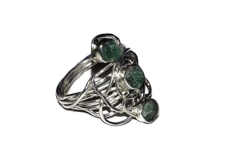 Antique Designed Wired Ring 925 Sterling Silver  Natural Rough Cut Emerald Ring