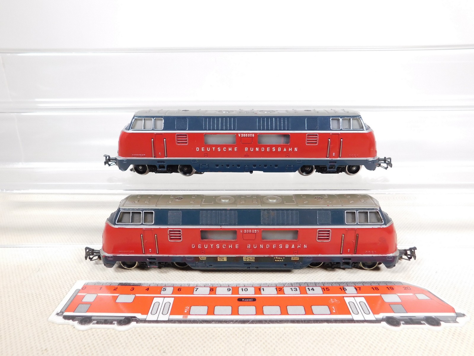 Märklin H0 AC 2x 3921 Kit Diesel Locomotive V 200 DB Federal Assembled #EJ704-3