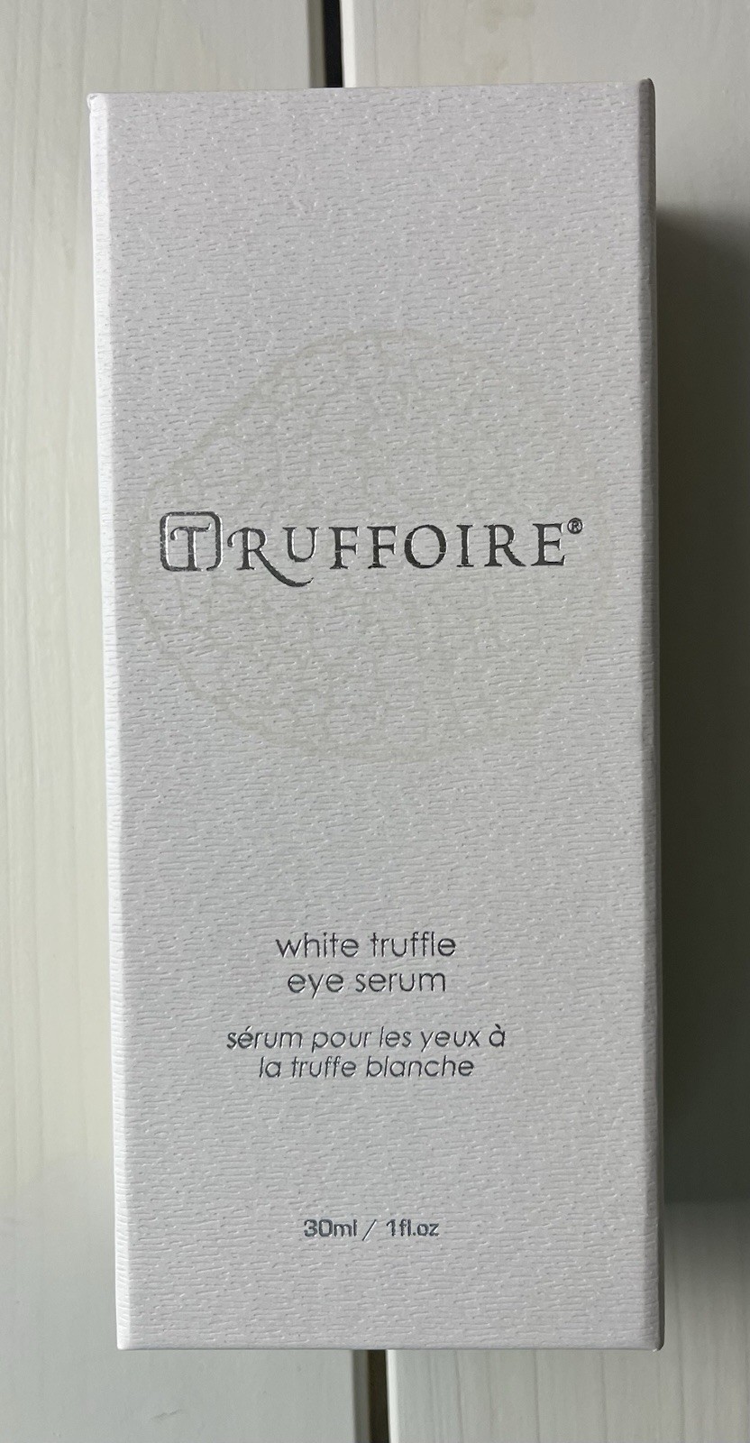 TRUFFOIRE White Truffle Eye Serum Anti-Aging Hydrating Reduce Dark Circles 30ml TRUFFOIRE White Truffle Eye Serum Anti-Aging Hydrating Reduce Dark Circles 30ml