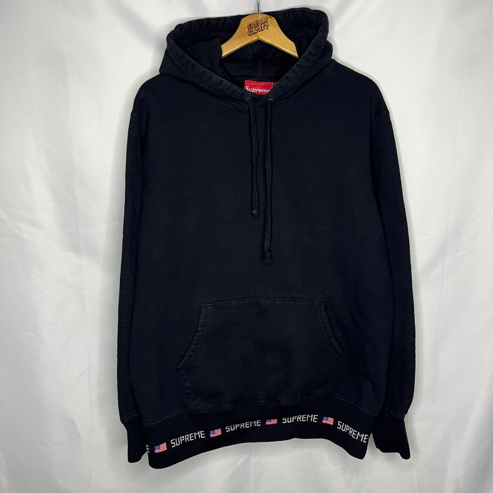 FW15 2015 Supreme NYC Flag Logo Rib Hooded Pullover in Black L