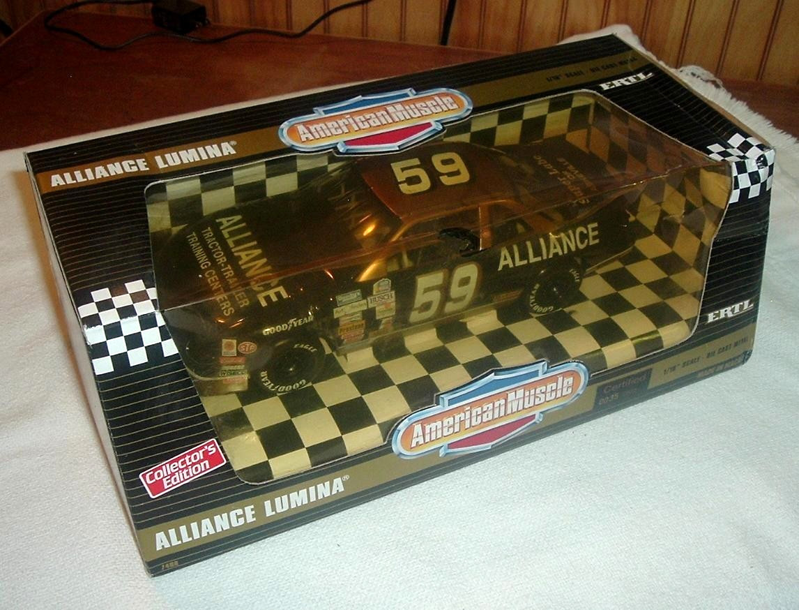 ERTL 1:18 American Muscle #59 Robert Pressley ~ Alliance Lumina N.I.B. ERTL 1:18 American Muscle #59 Robert Pressley ~ Alliance Lumina N.I.B.