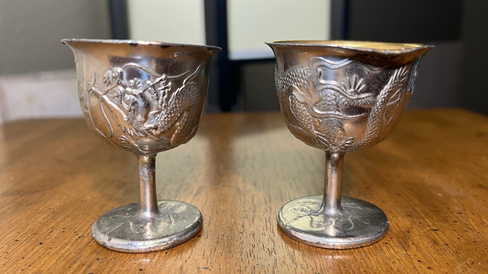 Vintage Mid 20th Century Japanese Yokohama Souvenir Dragon Goblets ￼￼