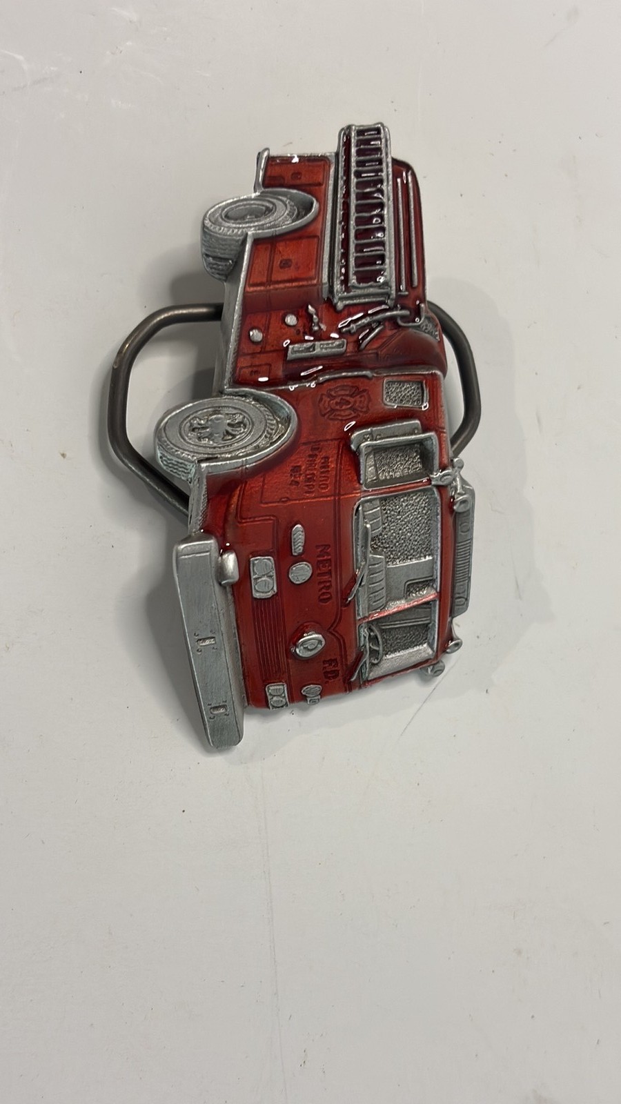 Vintage 1981 The Great American Belt Buckle Co Fire Truck Metro FD Buckle Vintage 1981 The Great American Belt Buckle Co Fire Truck Metro FD Buckle