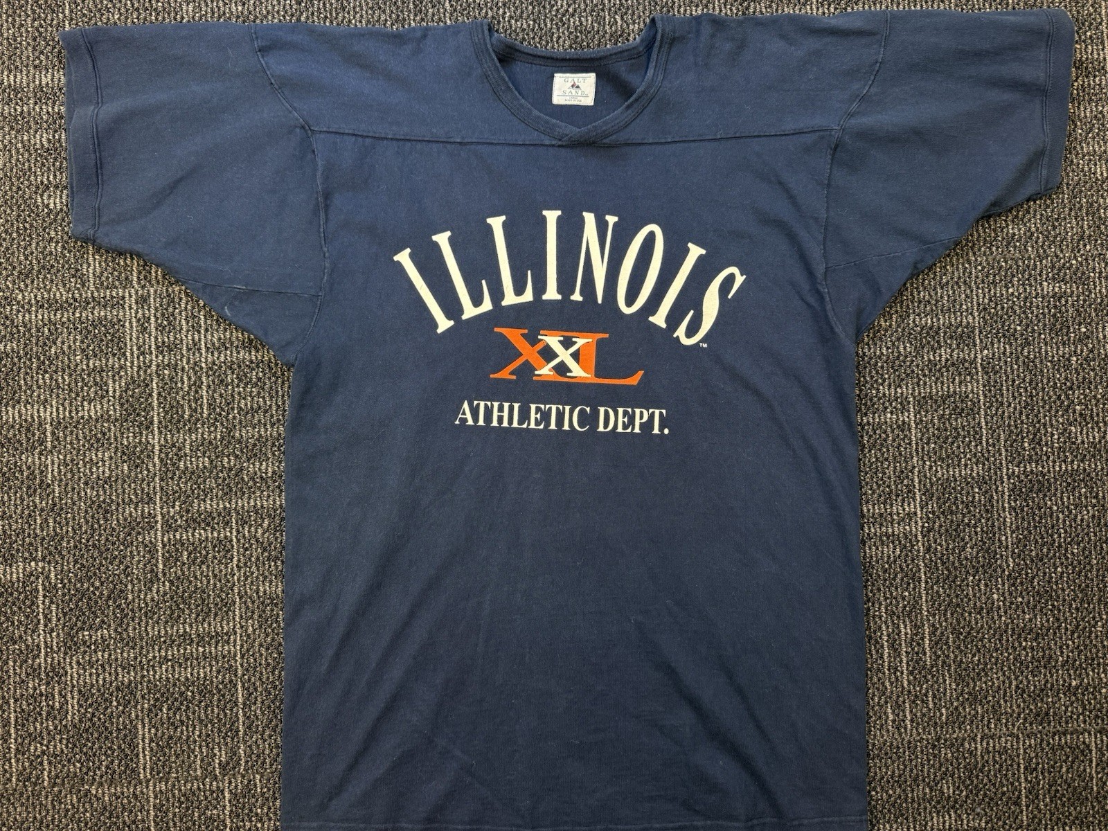 Vintage 80s University Of Illinois Athletic Dept. XXL Oversized Jersey Shirt L