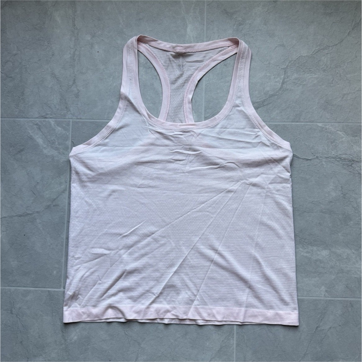 Lululemon Women’s Swiftly Tech Racerback Tank Top Lululemon Women’s Swiftly Tech Racerback Tank Top