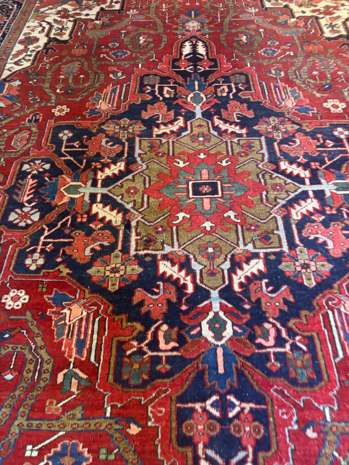 ANTIQUE. HAND MADE. EXCELLENT CONDITION. HER,IZ. 19TH. 13X9 ANTIQUE. HAND MADE. EXCELLENT CONDITION. HER,IZ. 19TH. 13X9