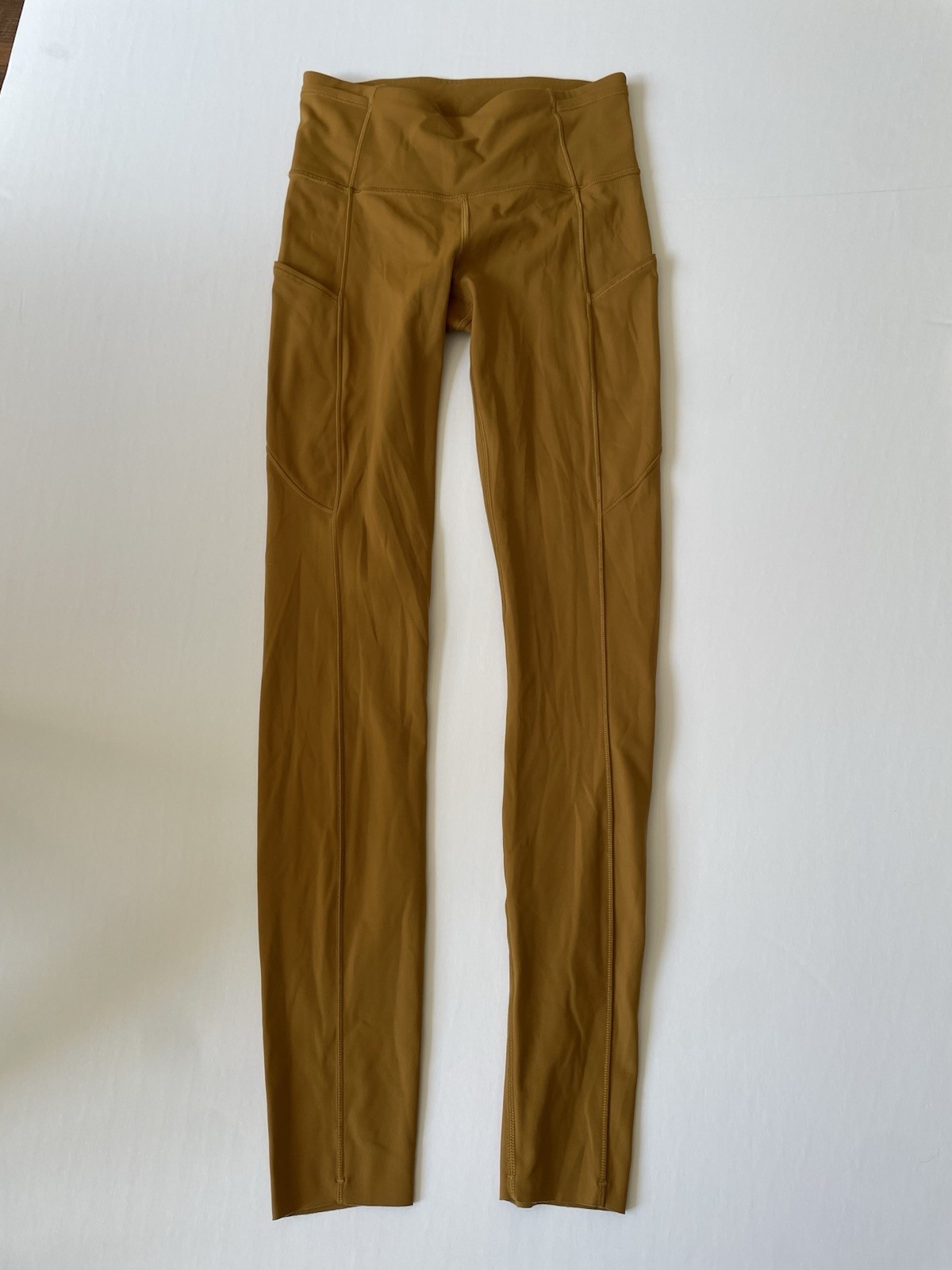 Size 4 Lululemon Fast and Free High-Rise Tights 28\