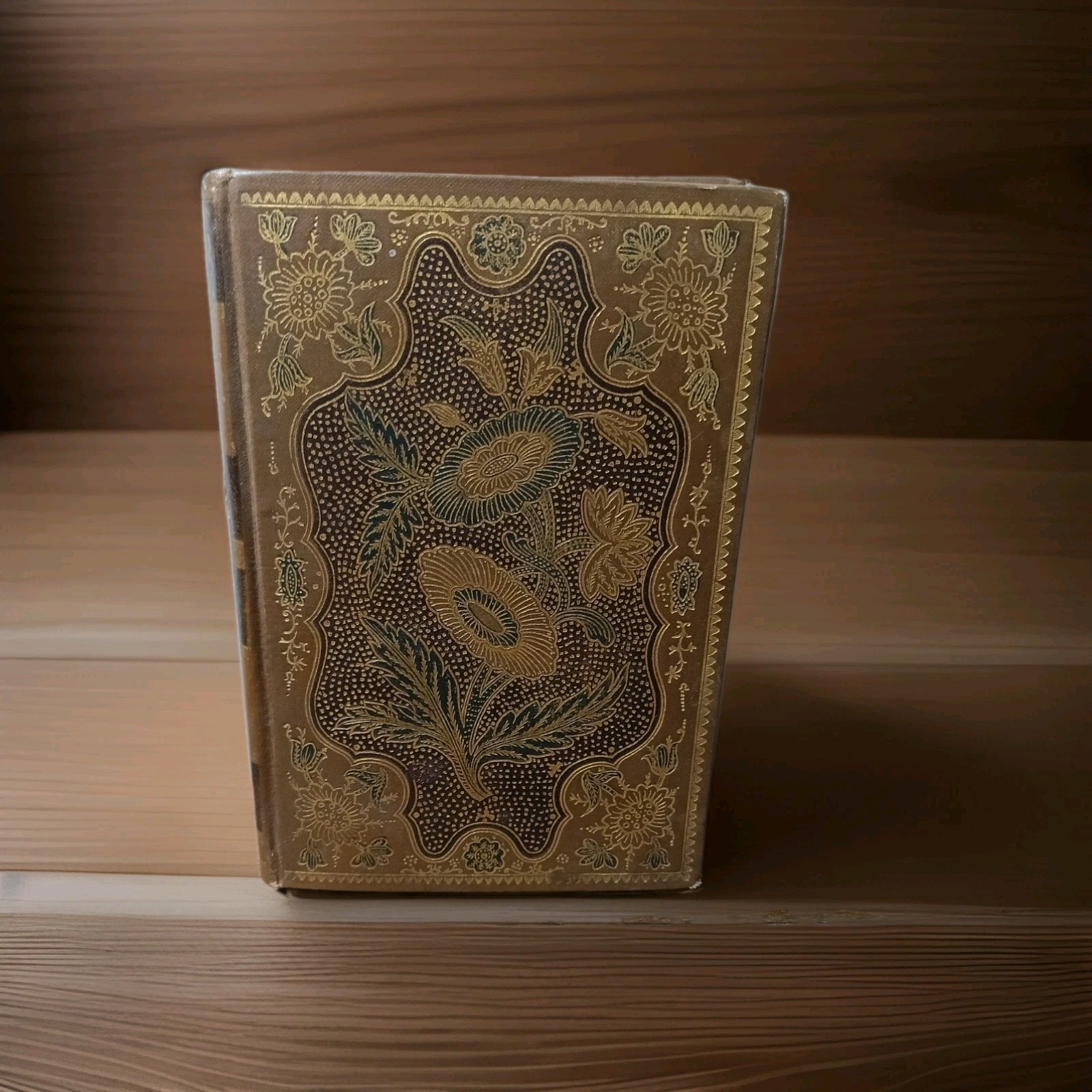 Antique 1897 The Autocrat of the Breakfast-Table Henry Altemus Beauxarts Series