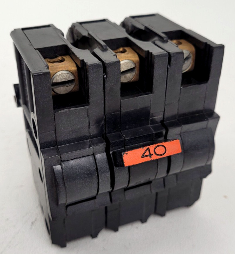 NA340 FPE 40 Amp Circuit Breaker 240V 3 Pole *NEXT DAY OPTION* NA340 FPE 40 Amp Circuit Breaker 240V 3 Pole *NEXT DAY OPTION*