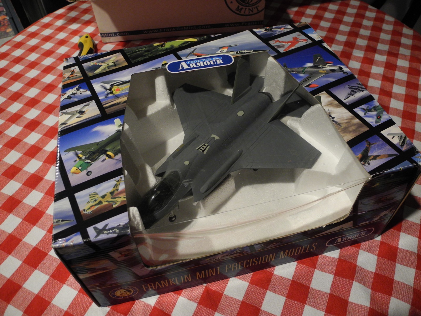 Collectors Find, Franklin Mint / Armour F-35 Lightning II 1:48, Limited Ver, COA Collectors Find, Franklin Mint / Armour F-35 Lightning II 1:48, Limited Ver, COA