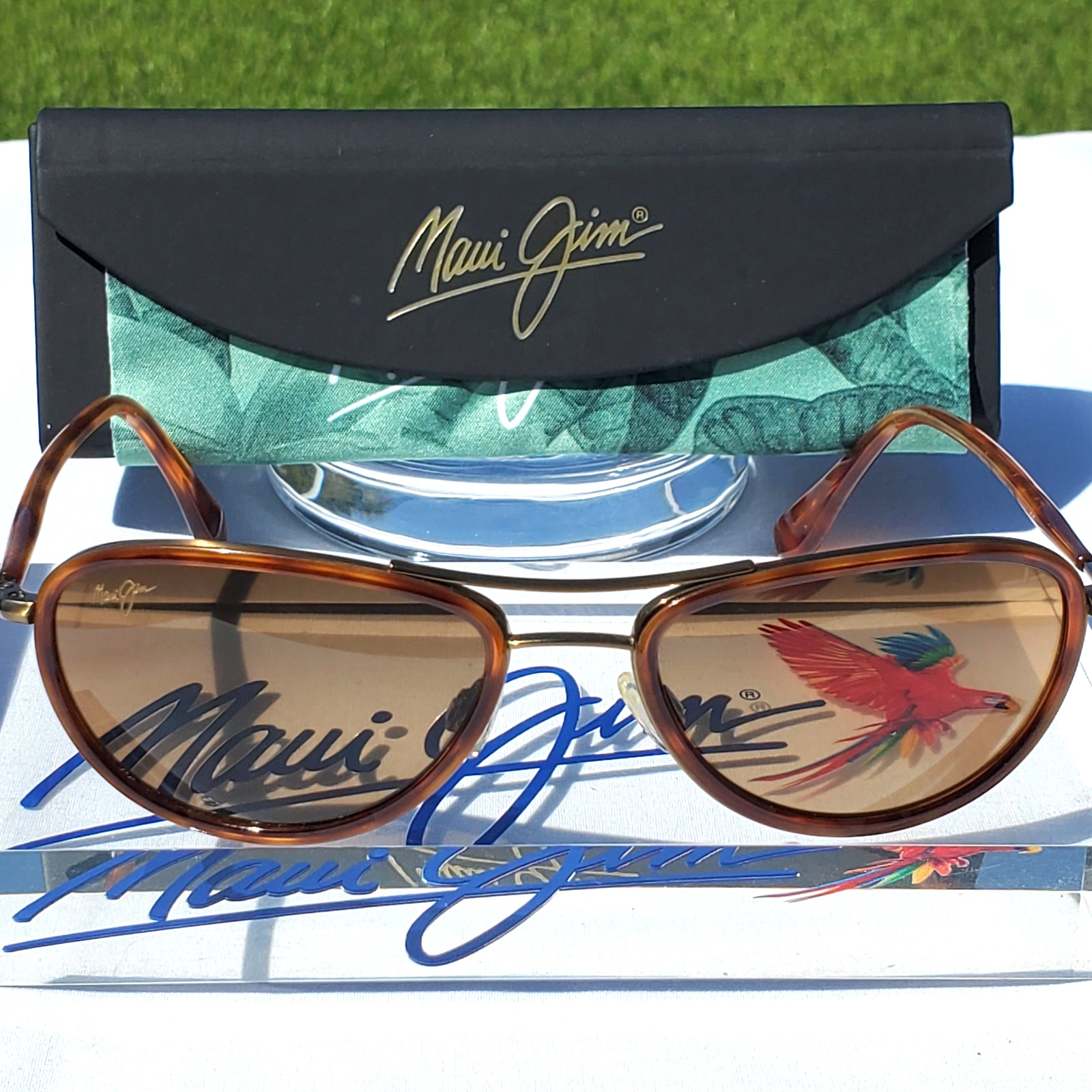 Maui Jim \