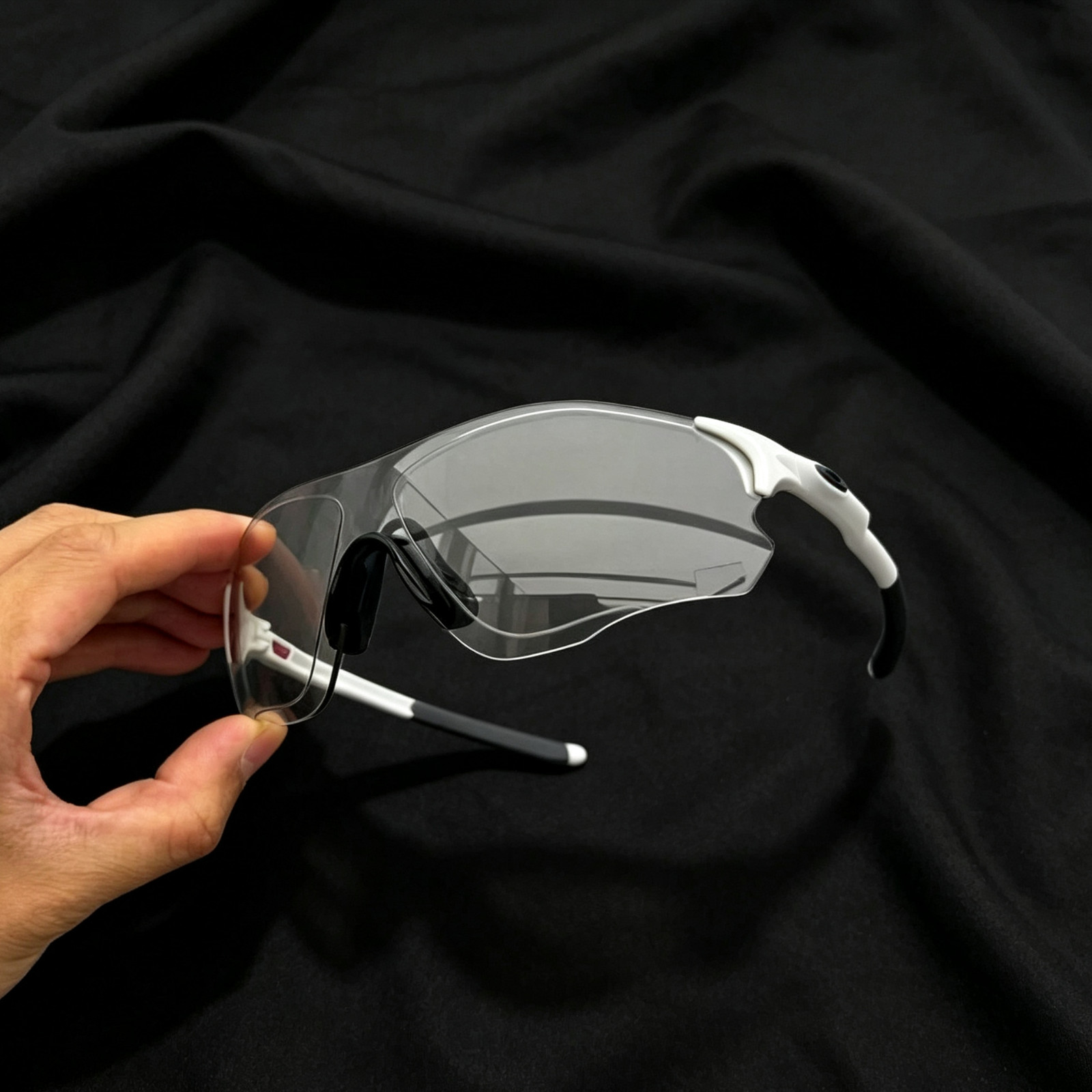 Oakley EVZero Path OO9313 Shield PRIZM Photochromic Sunglasses Lightweight White Oakley EVZero Path OO9313 Shield PRIZM Photochromic Sunglasses Lightweight White