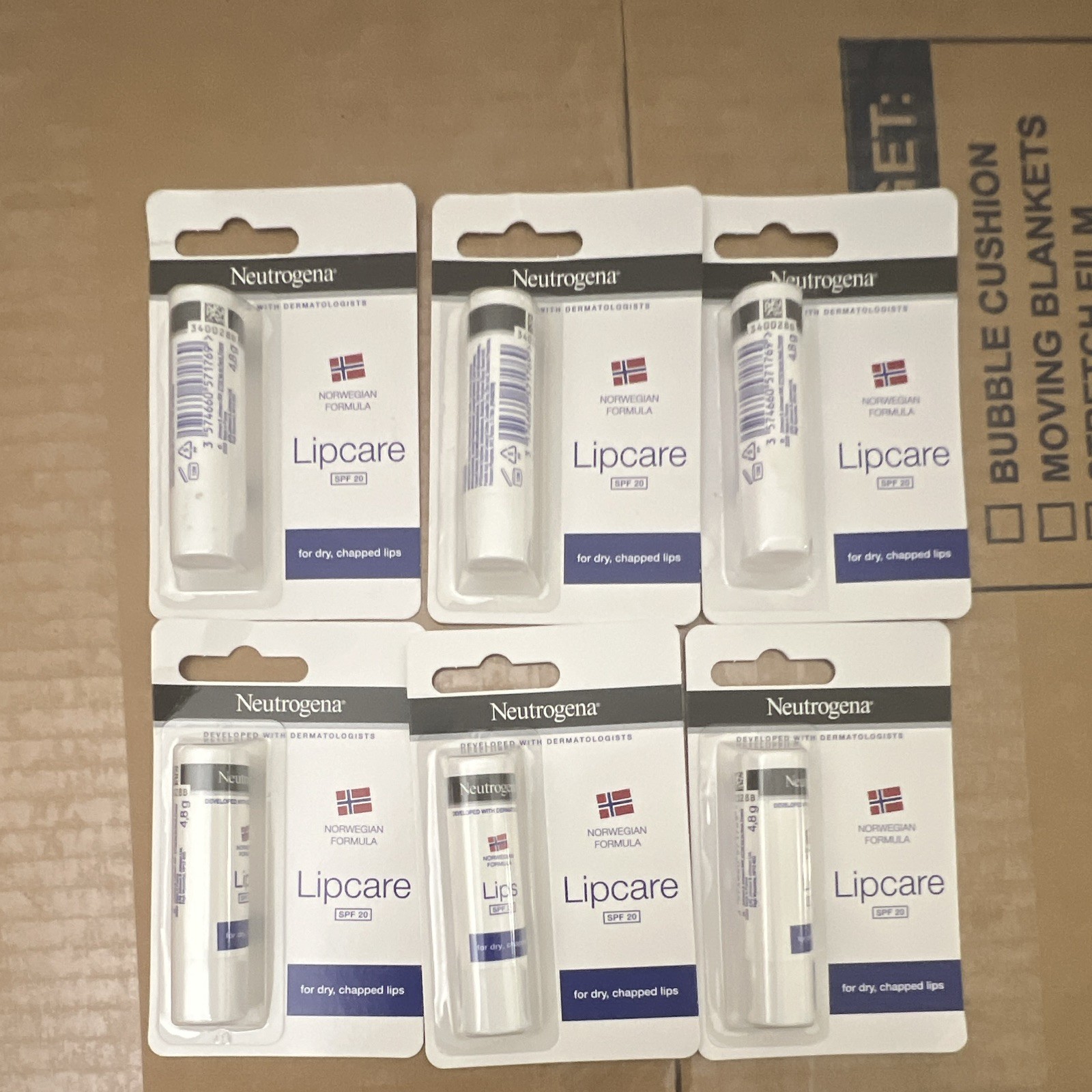 Neutrogena Norwegian Formula Lip Balm Stick SPF 20 4.8g Dry Lips pack of 6