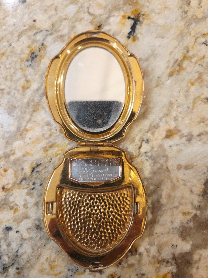 Vintage ELGIN American Elgina Red Guilloche Enamel Art Deco Makeup Compact Case