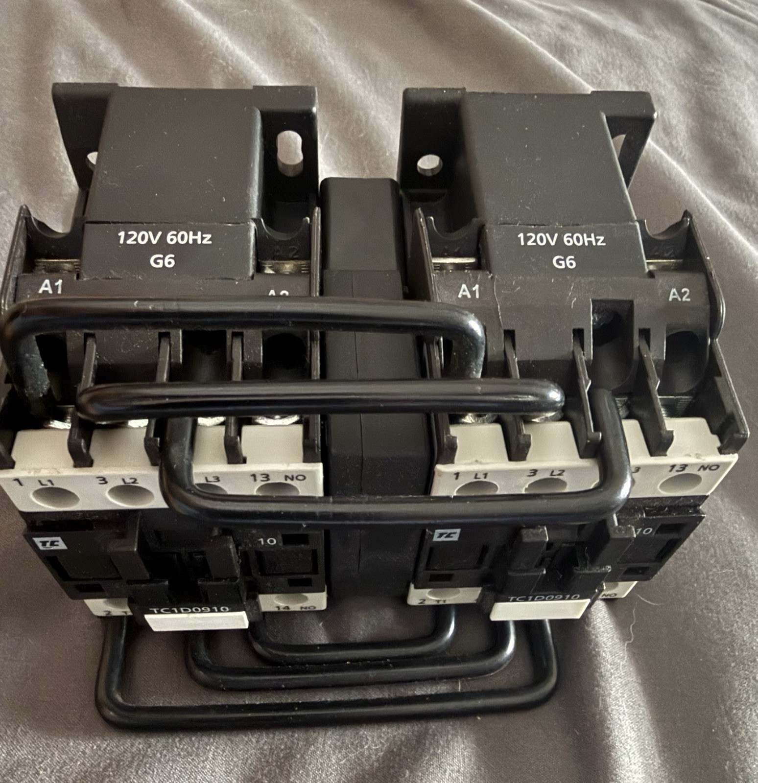 TC ELECTRIC TC1-D09 10 AC MAGNETIC CONTACTOR MOTOR STOPPING CONTROL STARTING DIN