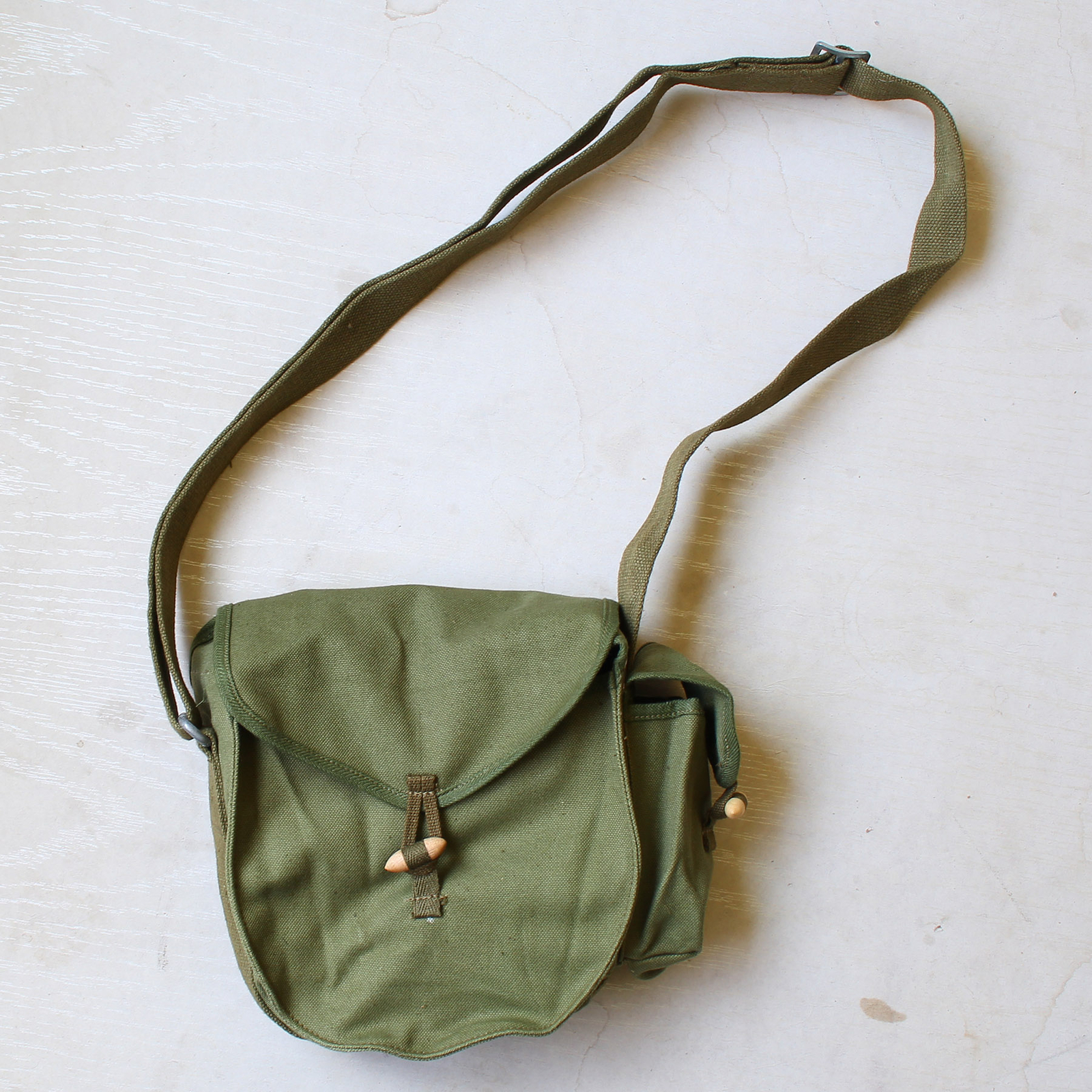 Original Chinese Vietnam War Era Type 56 Drum Magazine Pouch Green Bag