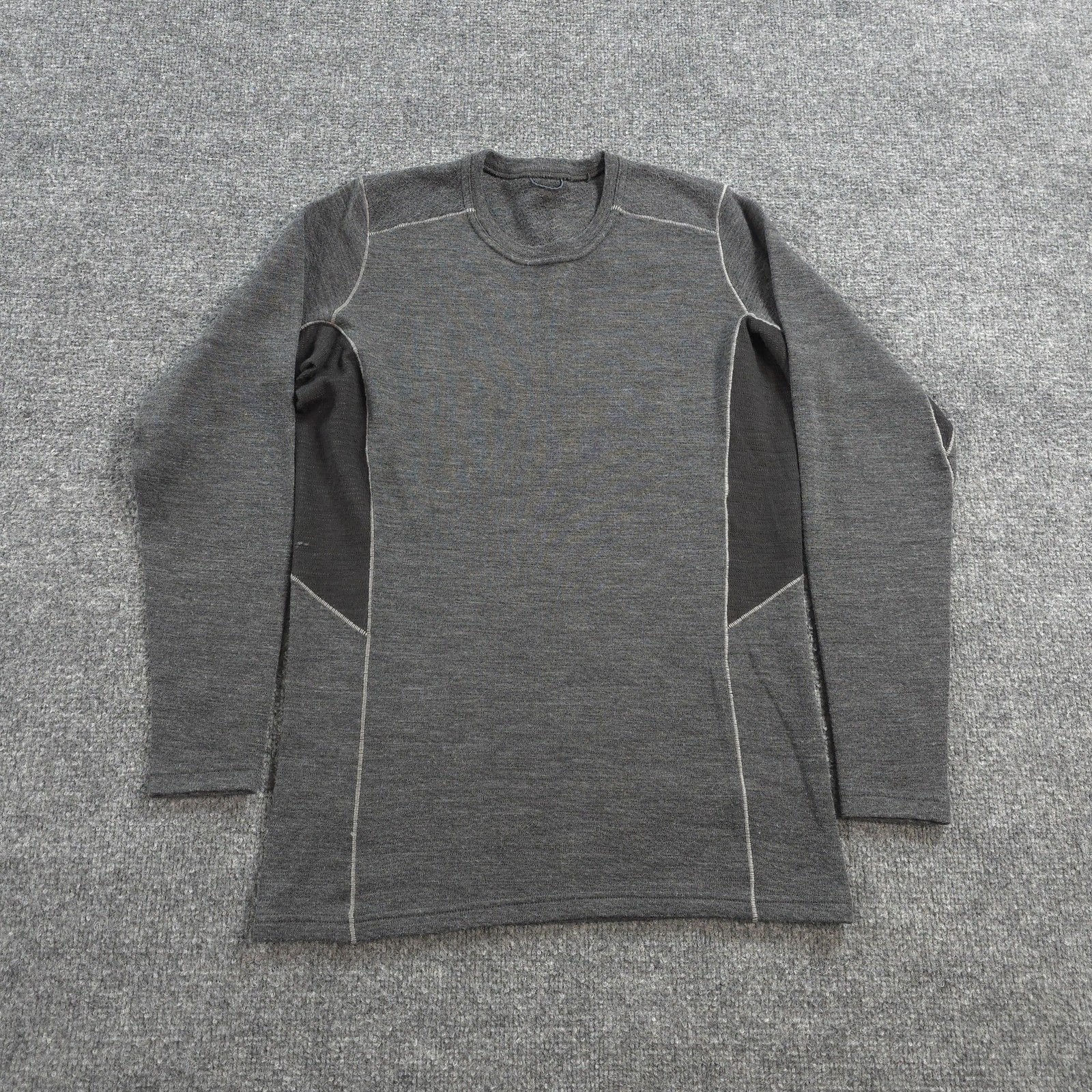 Kuhl Sweater Mens M Gray Akkomplice Crew Merino Wool Base Layer Hiking Camp 3202