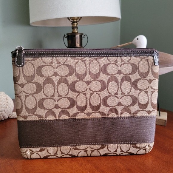 Coach Signature Stripe Zip Portfolio Brown Jacquard iPad Tablet Case Y2K
