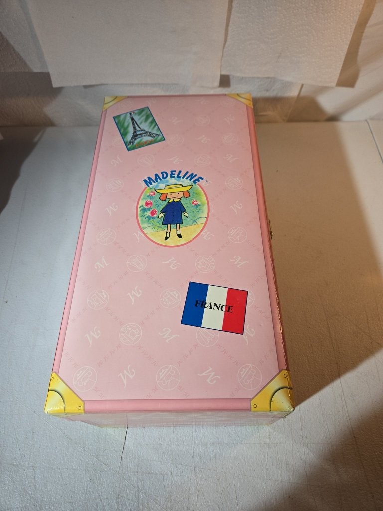 Vintage Eden Toys Madeline Doll Trunk Storage Carrying Case Pink France Eiffel Vintage Eden Toys Madeline Doll Trunk Storage Carrying Case Pink France Eiffel