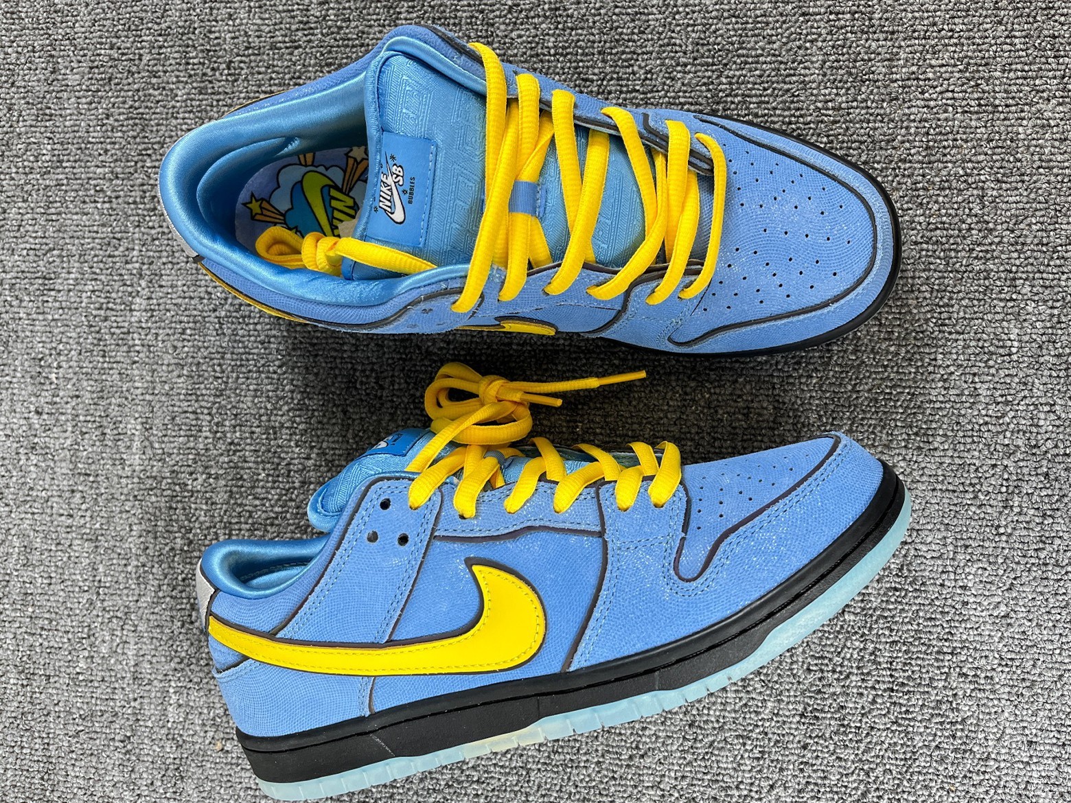 FZ8320 400   Powerpuff x Nike Dunk Low 'Bubbles'   Men's Eye Detail ♡
