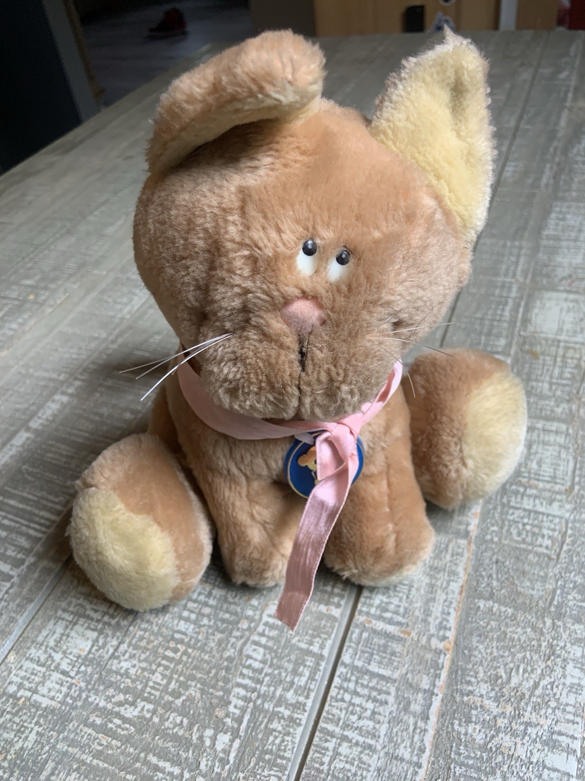 Vintage 1984 DAKIN 9” Brown Kitty Cat Super Soft Plush w/ Dakin Bow Tag Clean Vintage 1984 DAKIN 9” Brown Kitty Cat Super Soft Plush w/ Dakin Bow Tag Clean