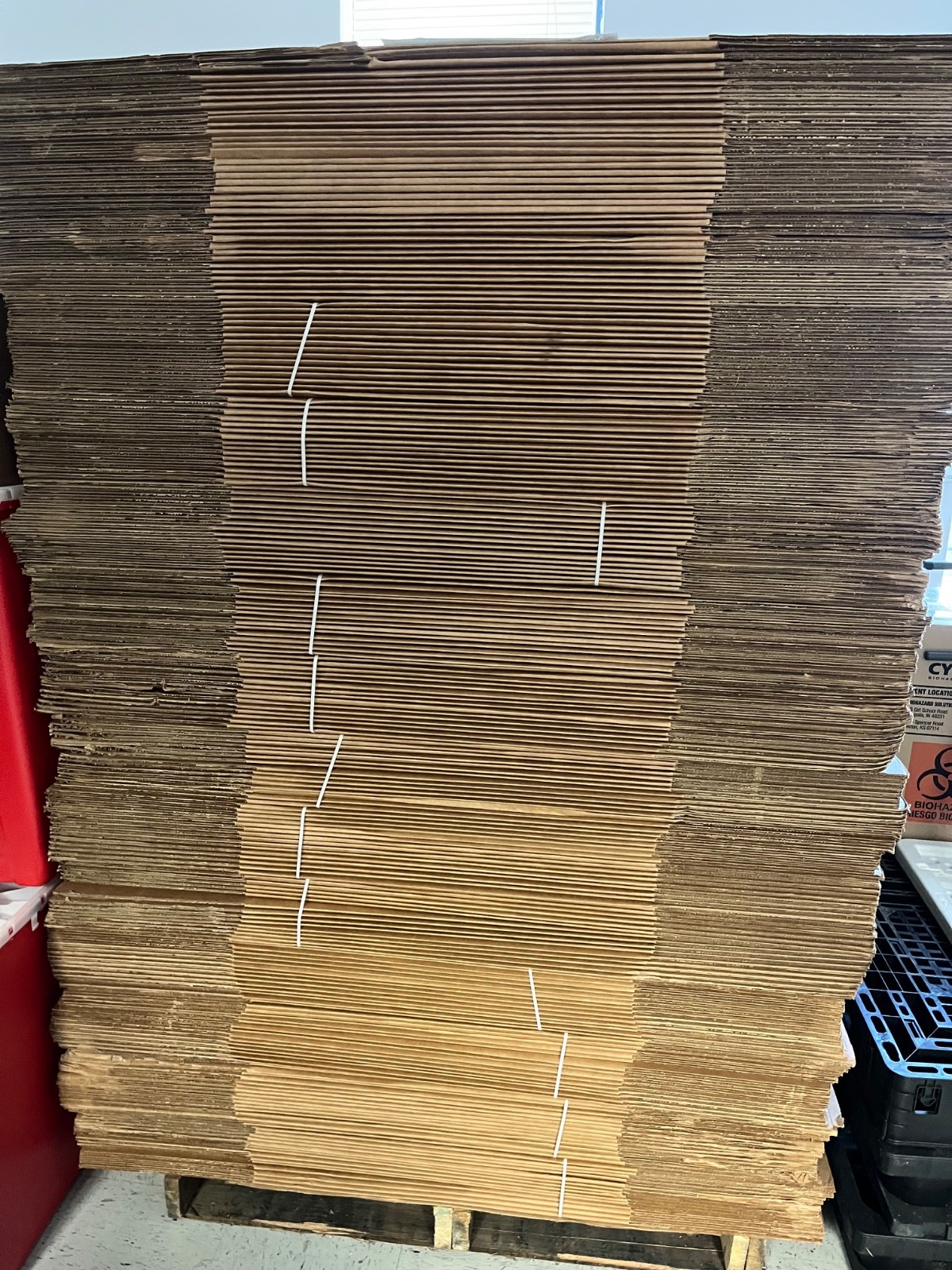 24x24x24' lightweight 32 ECT Corrugated Boxes