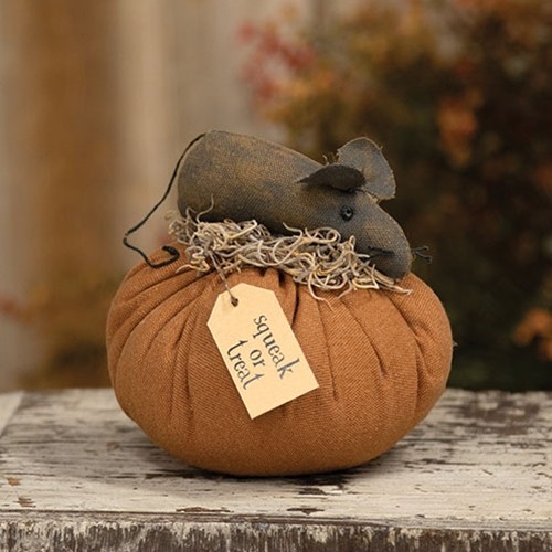 Fall Primitive Rustic Aged Grungy HALLOWEEN PUMPKIN WITH MOUSE DOLL Figure