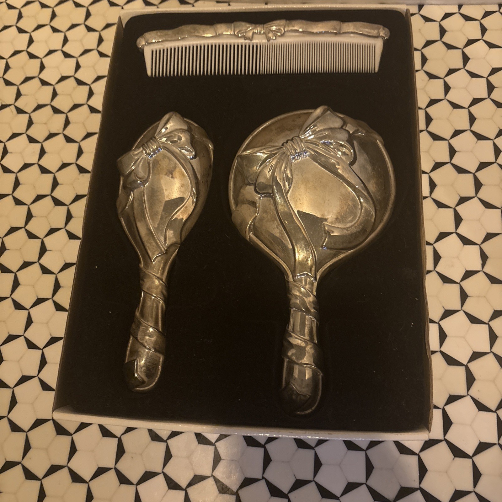 Vintage Godinger Vanity Dresser Set 3 Piece Silver Plated Hand Mirror Brush Comb Vintage Godinger Vanity Dresser Set 3 Piece Silver Plated Hand Mirror Brush Comb