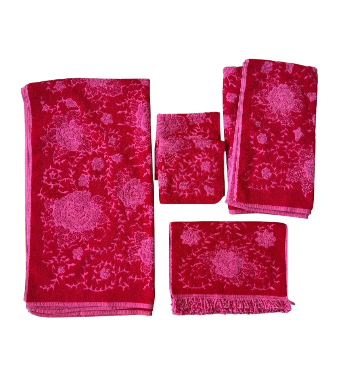 Vintage 70s Style House Montgomery Ward Pink & Red Floral Towel SET Vintage 70s Style House Montgomery Ward Pink & Red Floral Towel SET