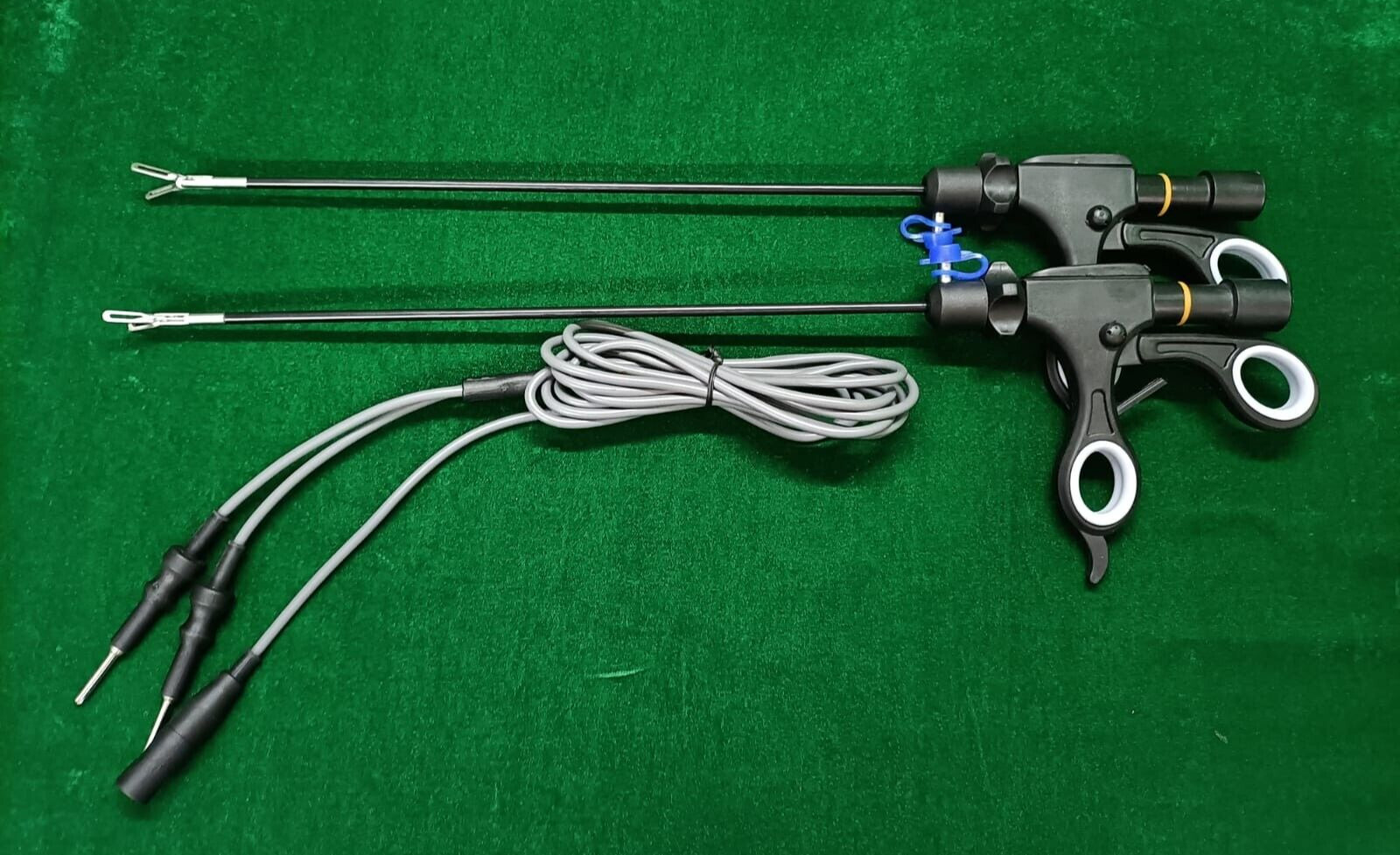 2pc Laparoscopic Bipolar Fenestrated 5mmx330mm with Cable Reusable Instruments