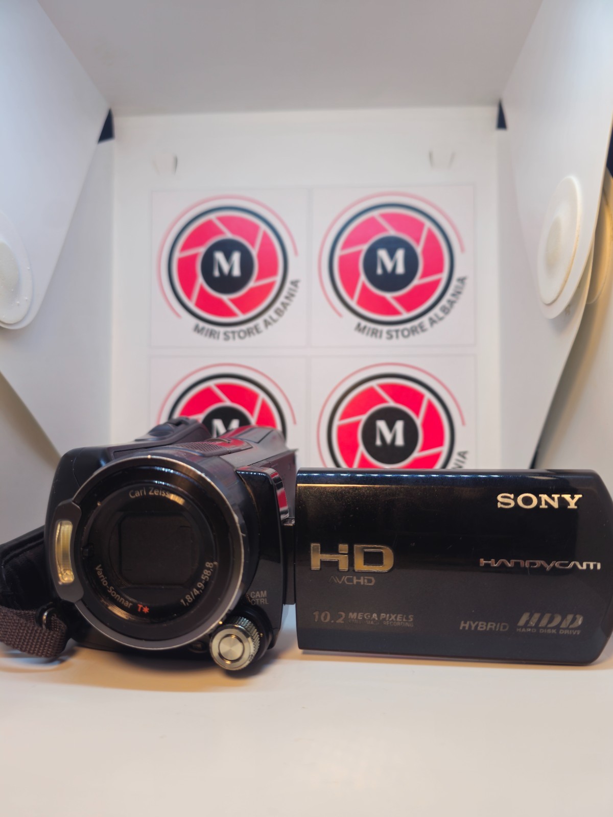 Sony HDR-SR12E Camcorder - EXCELLENT BUT THE BATTERY IS MISSING