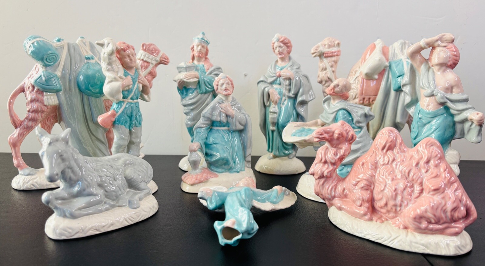 VTG 1975 ATLANTIC MOLD 11 LG PIECE NATIVITY SET PAINTED GLOSS GLAZED PASTELS