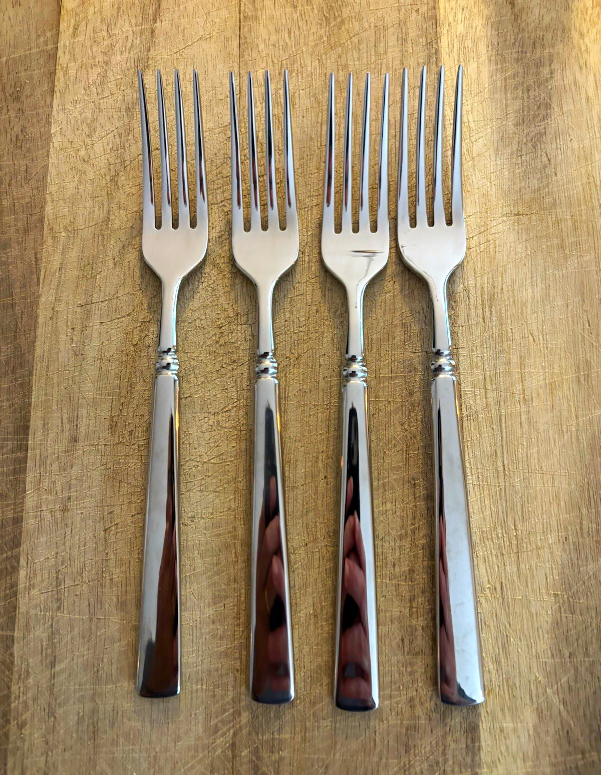 Oneida Easton Stainless Steel Dinner Forks Set of 4 Silver 8.5in USA - NEW Solid