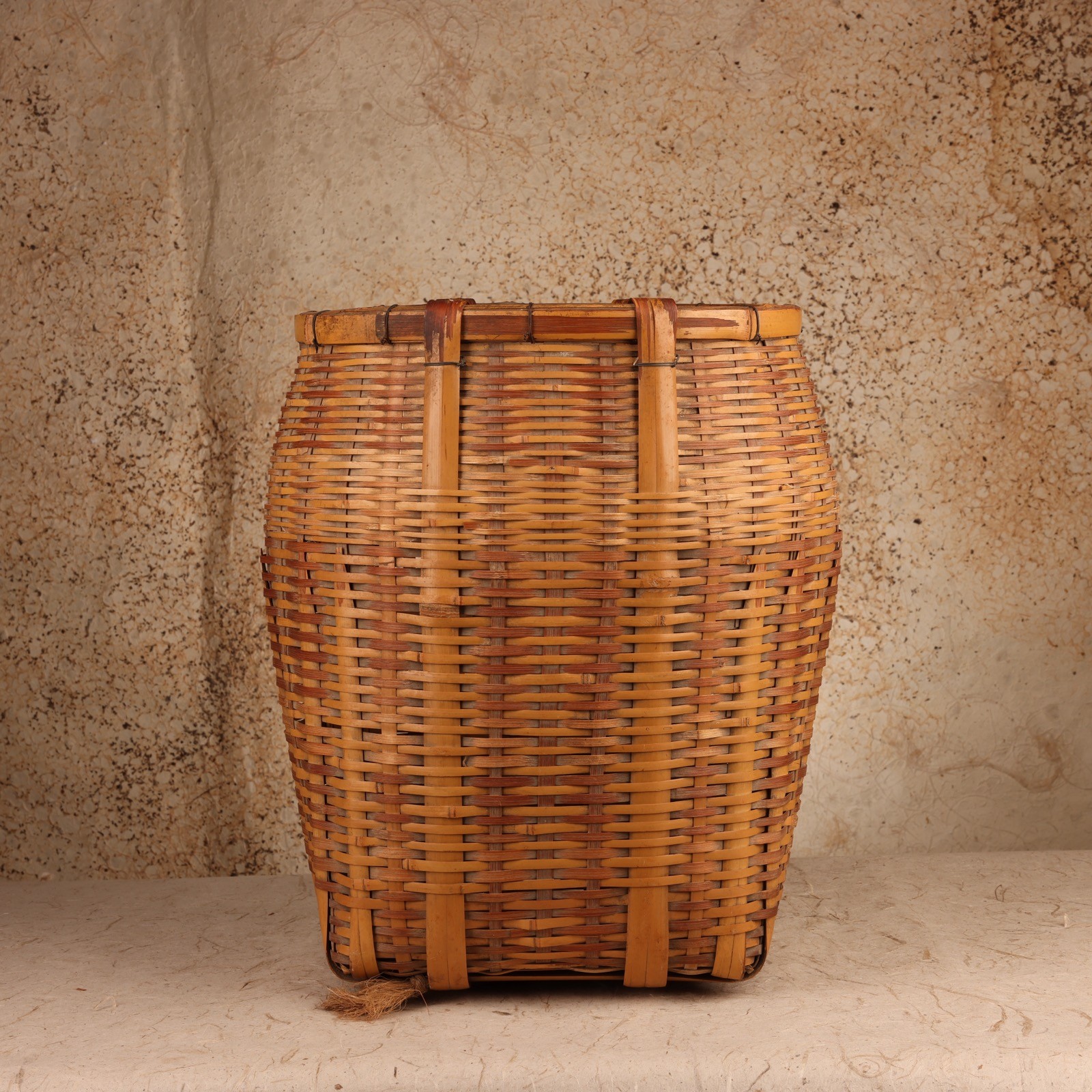 Vintage Japanese Basket, 1946 - 1965 (Mid Showa) | SKU: 26M-003