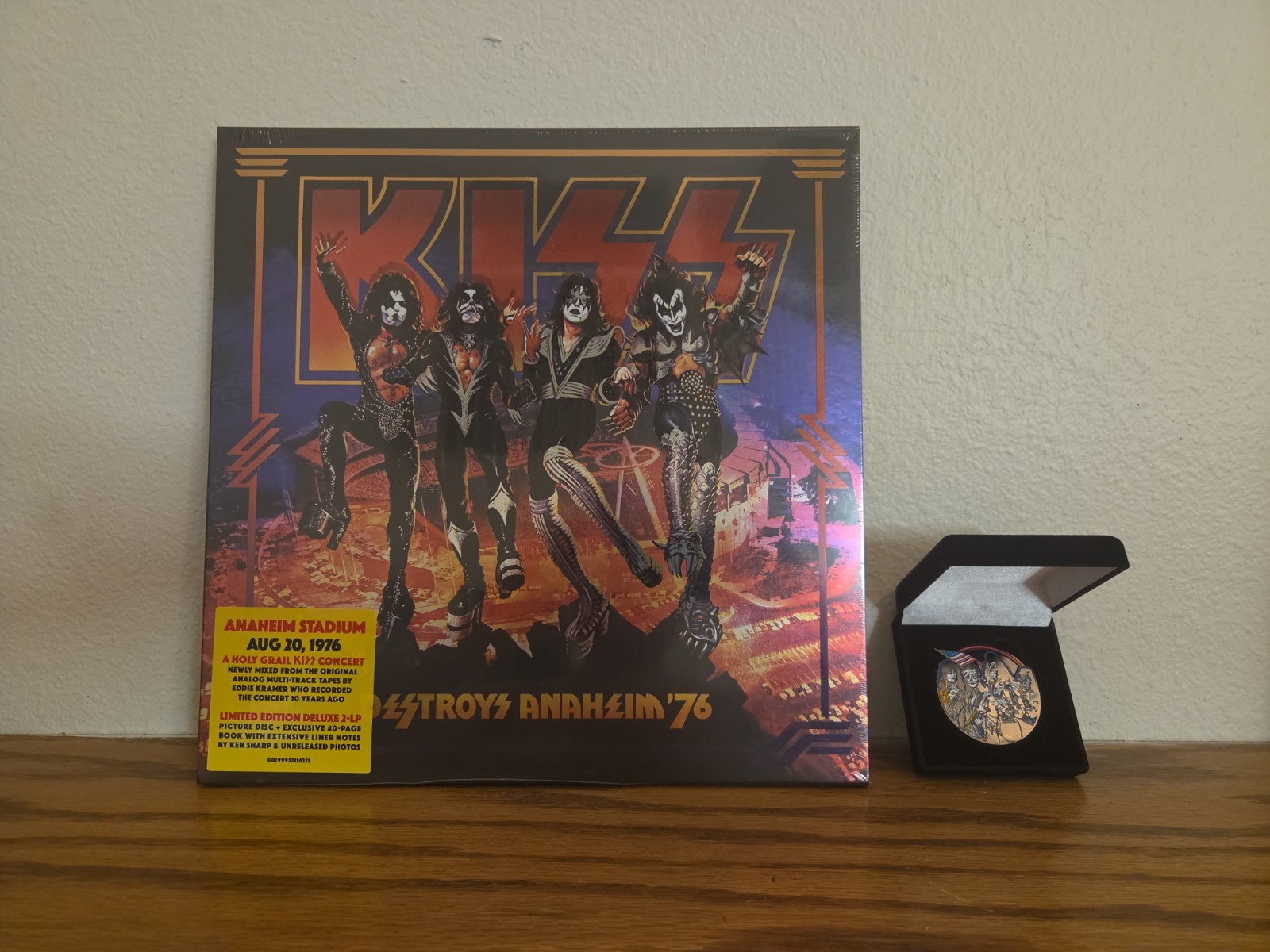 KISS – Destroys Anaheim '76 2LP Picture Disc + Collectible Coin IN-HAND 🆕 ✅ 