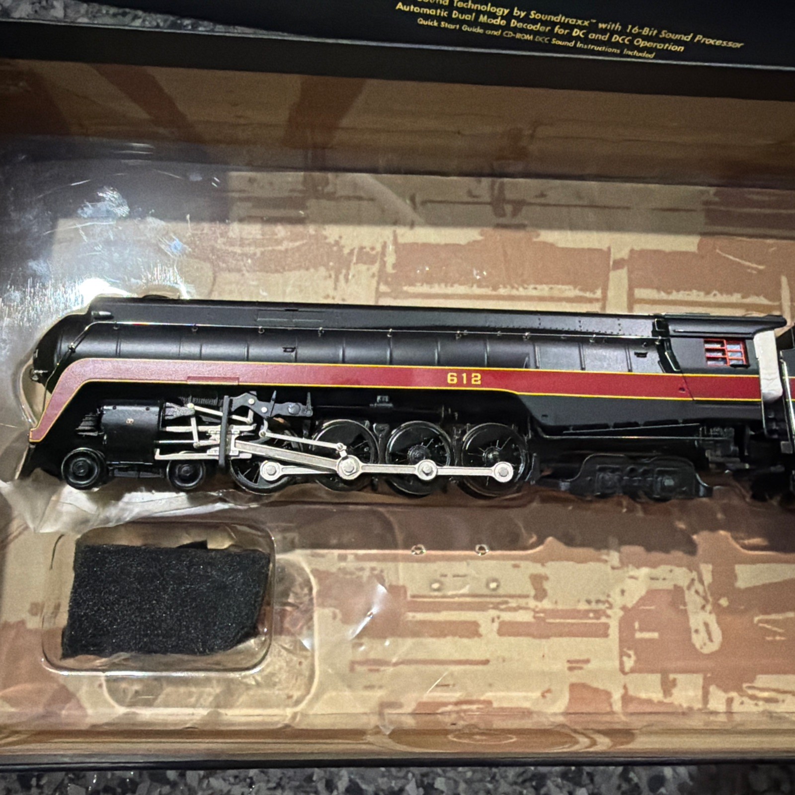Bachmann Spectrum Ho 4-8-4 Norfolk And Western Loco 612 - No 83903 - NIB