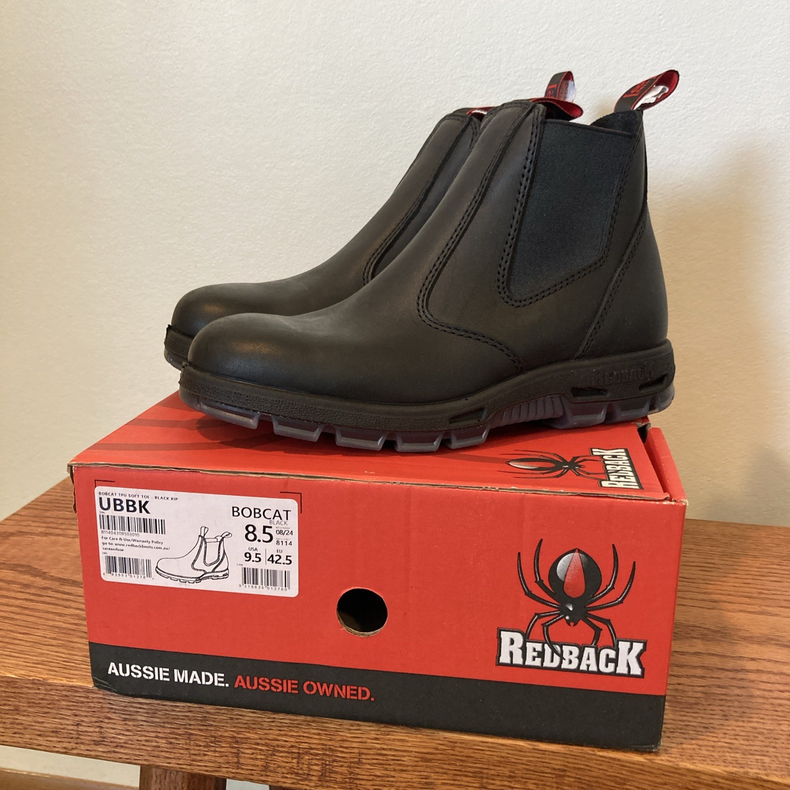 Redback UBBK Soft Toe Men\'s Boots Size US 9.5 (UK 8.5) Slip On Black