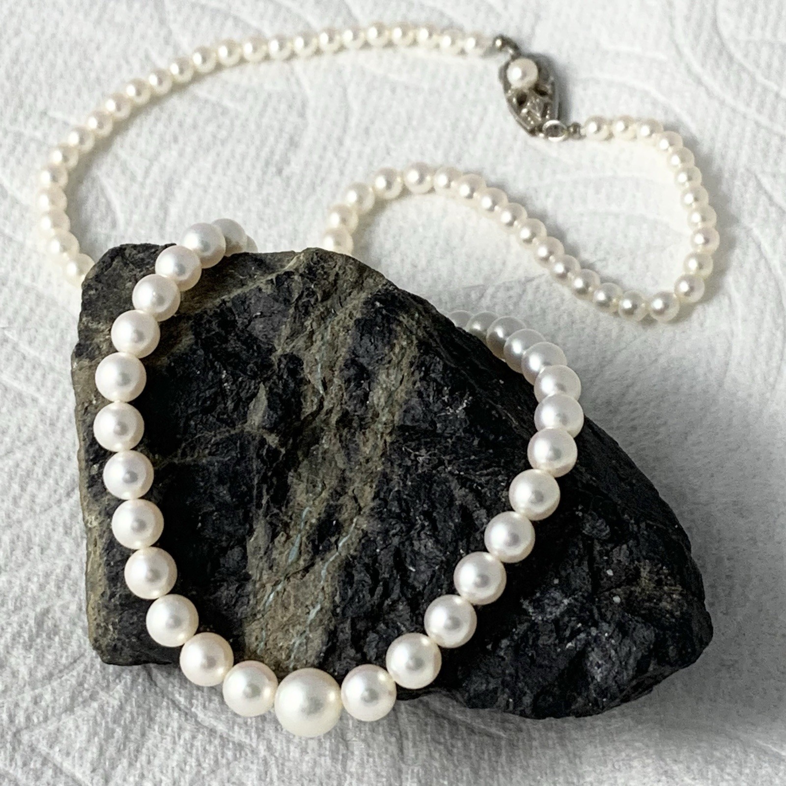 Mikimoto Akoya Pearl Necklace Strand Graduated Hi Luster VTG Japan Silver 18” Mikimoto Akoya Pearl Necklace Strand Graduated Hi Luster VTG Japan Silver 18”