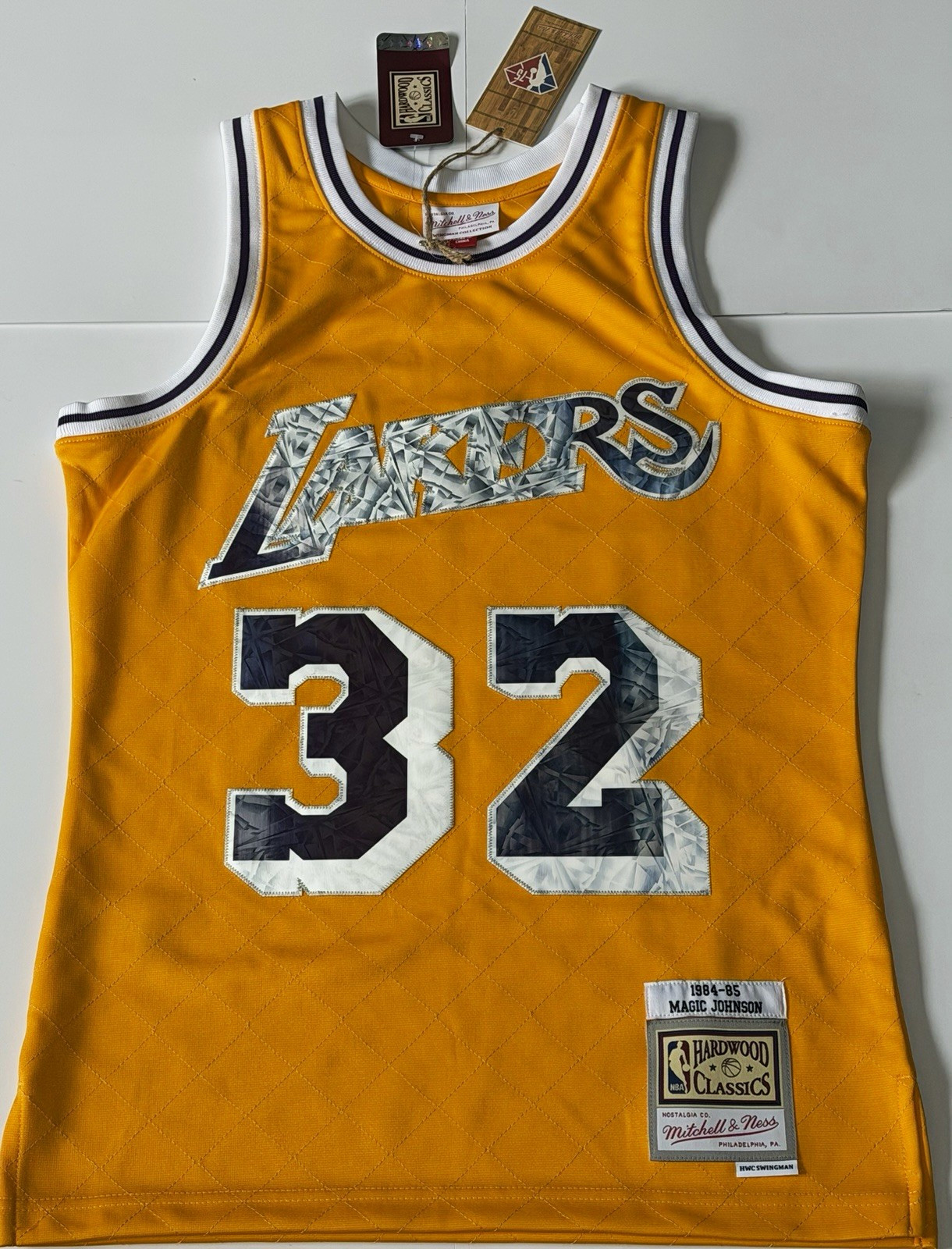 Mitchell & Ness Magic Johnson Lakers 75th Anniversary NBA Diamond Jersey S NWT Mitchell & Ness Magic Johnson Lakers 75th Anniversary NBA Diamond Jersey S NWT