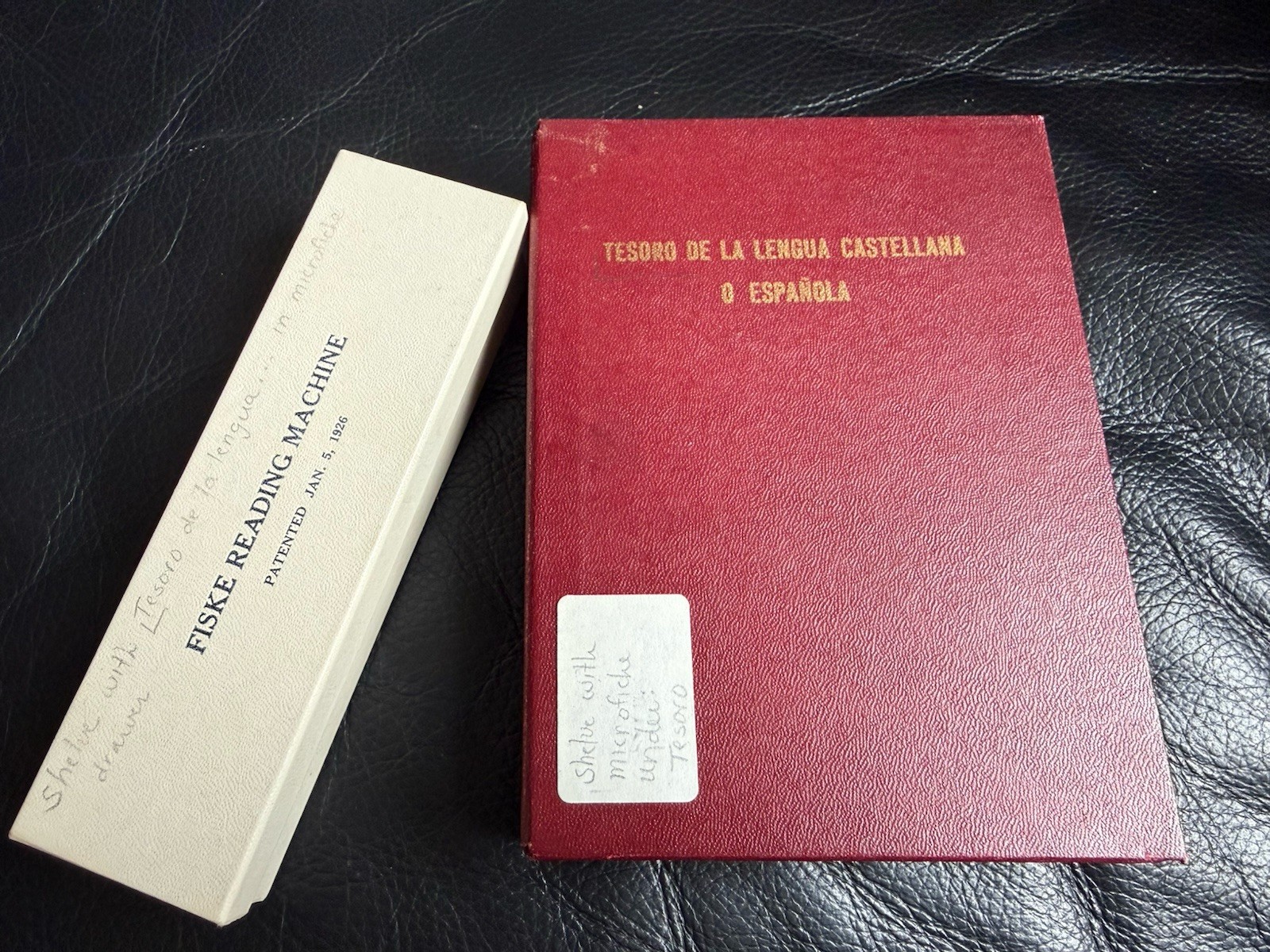 Fiske Reading Machine & Microphoto Tesoro de la lengua castellana, o española