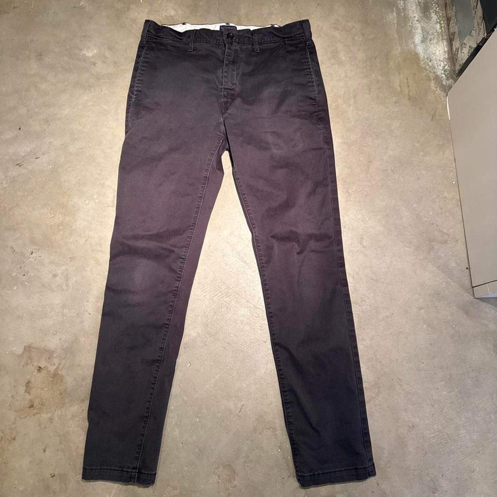 Black tapered chino pants Black tapered chino pants