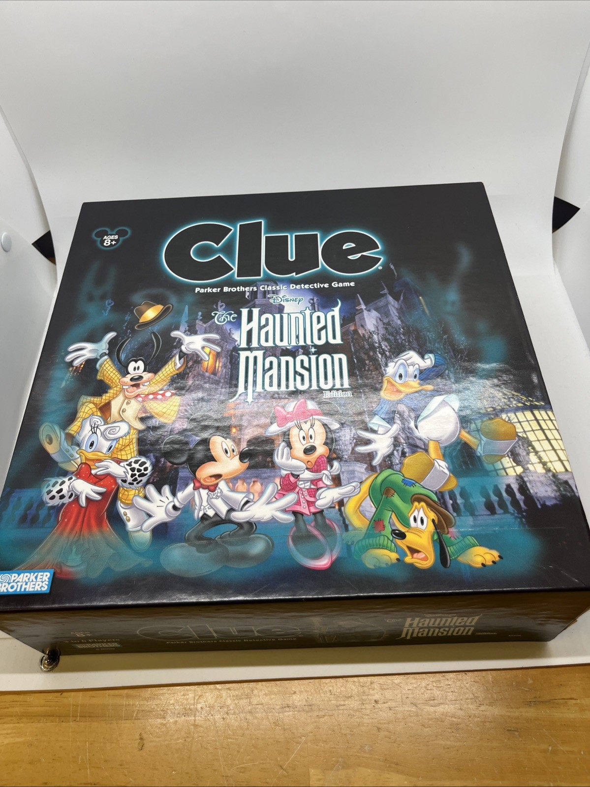 Disney Parker Brothers  CLUE The Haunted Mansion Edition 2004 NWOP