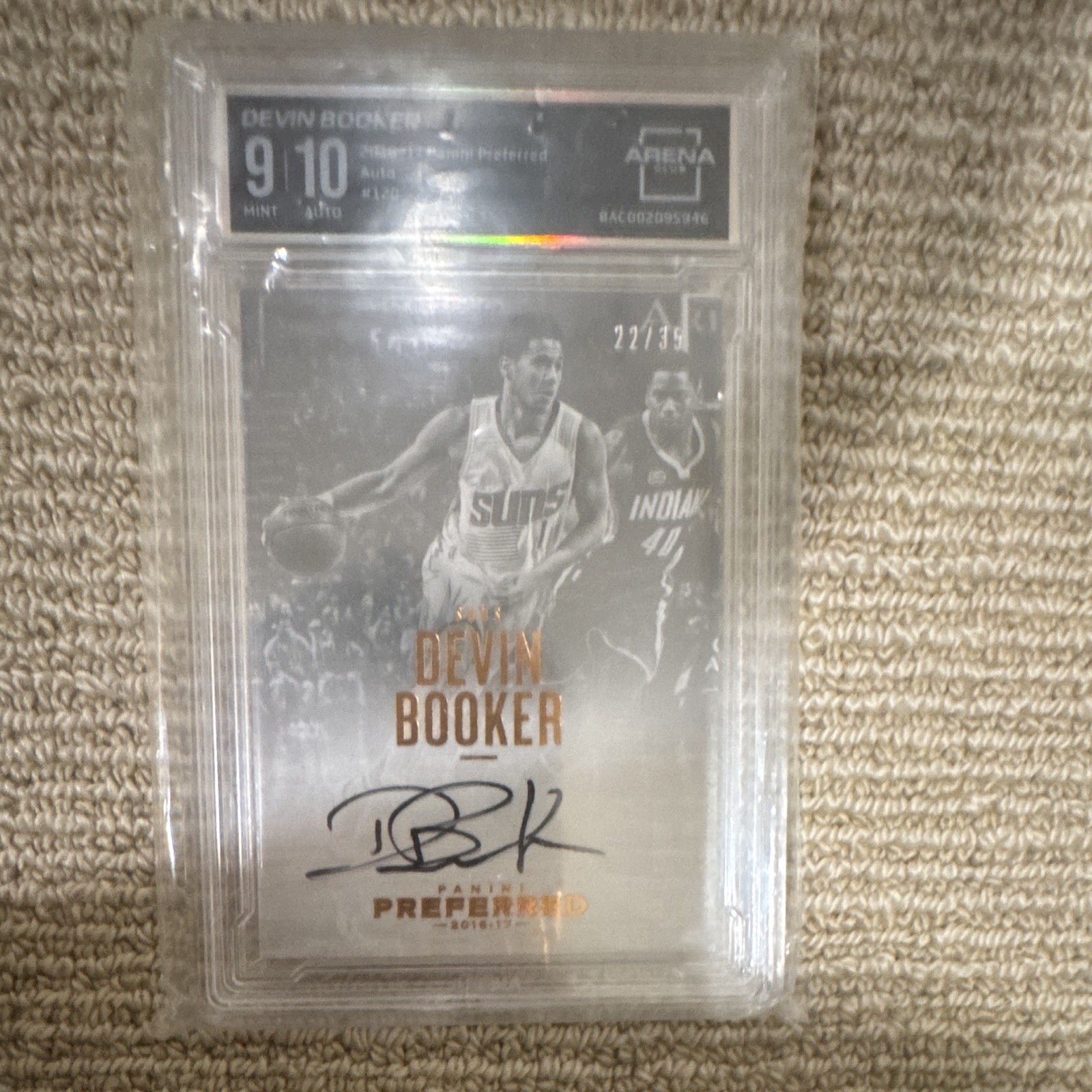 Devin Booker 2016-17 Panini Preferred #120 Auto /39 Graded Phoenix Suns Devin Booker 2016-17 Panini Preferred #120 Auto /39 Graded Phoenix Suns