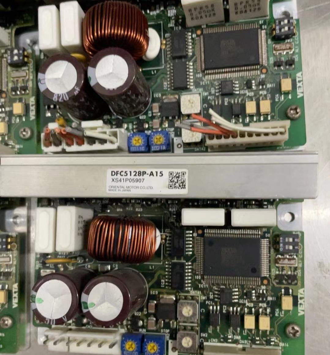 1PCS USED Stepper Driver DFC5128P-A15 TESTED