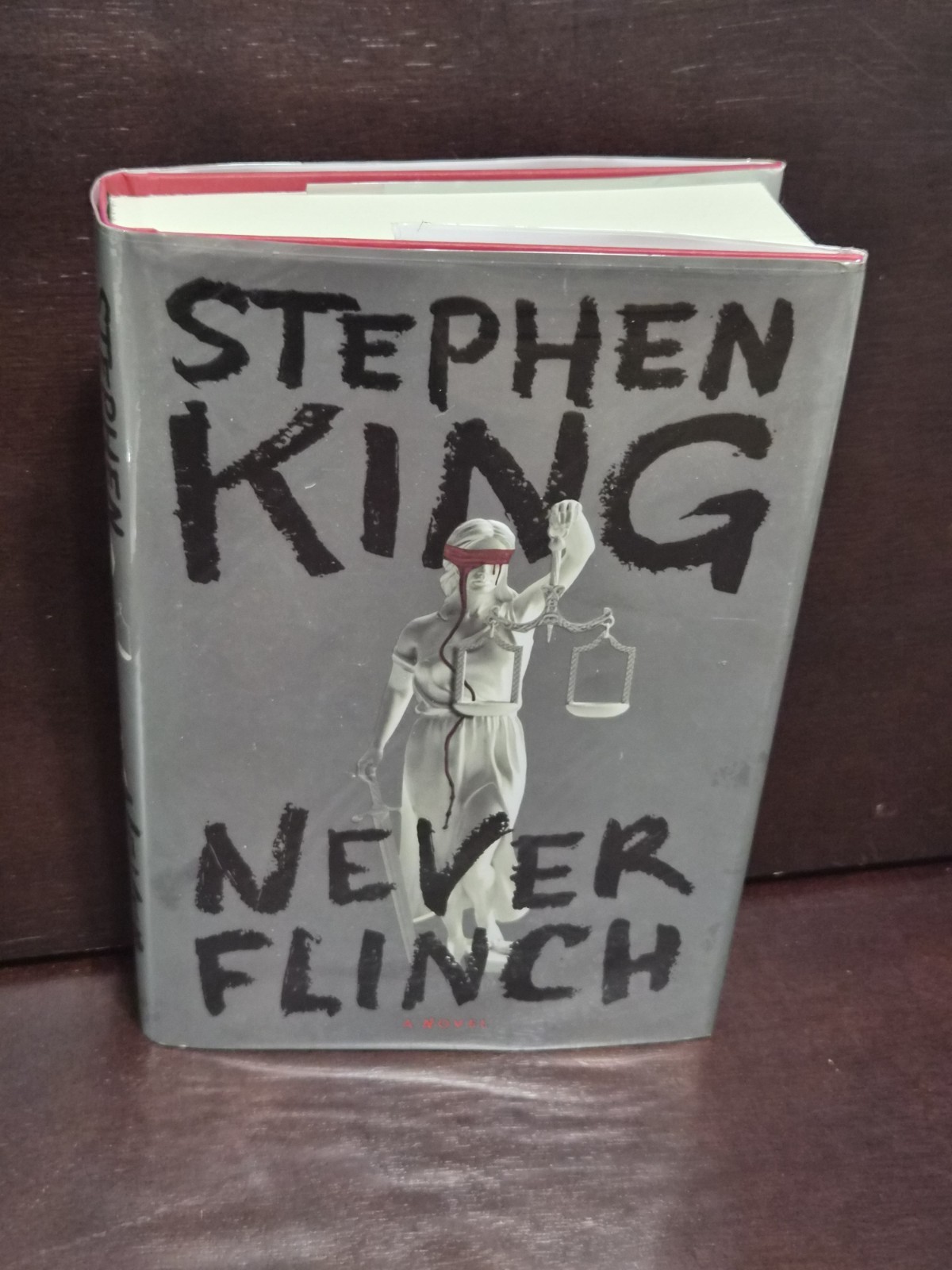 ​​​Stephen King Never Flinch Holly Series 2025 1st Ed 1st Print Scribner HCDJ LN
