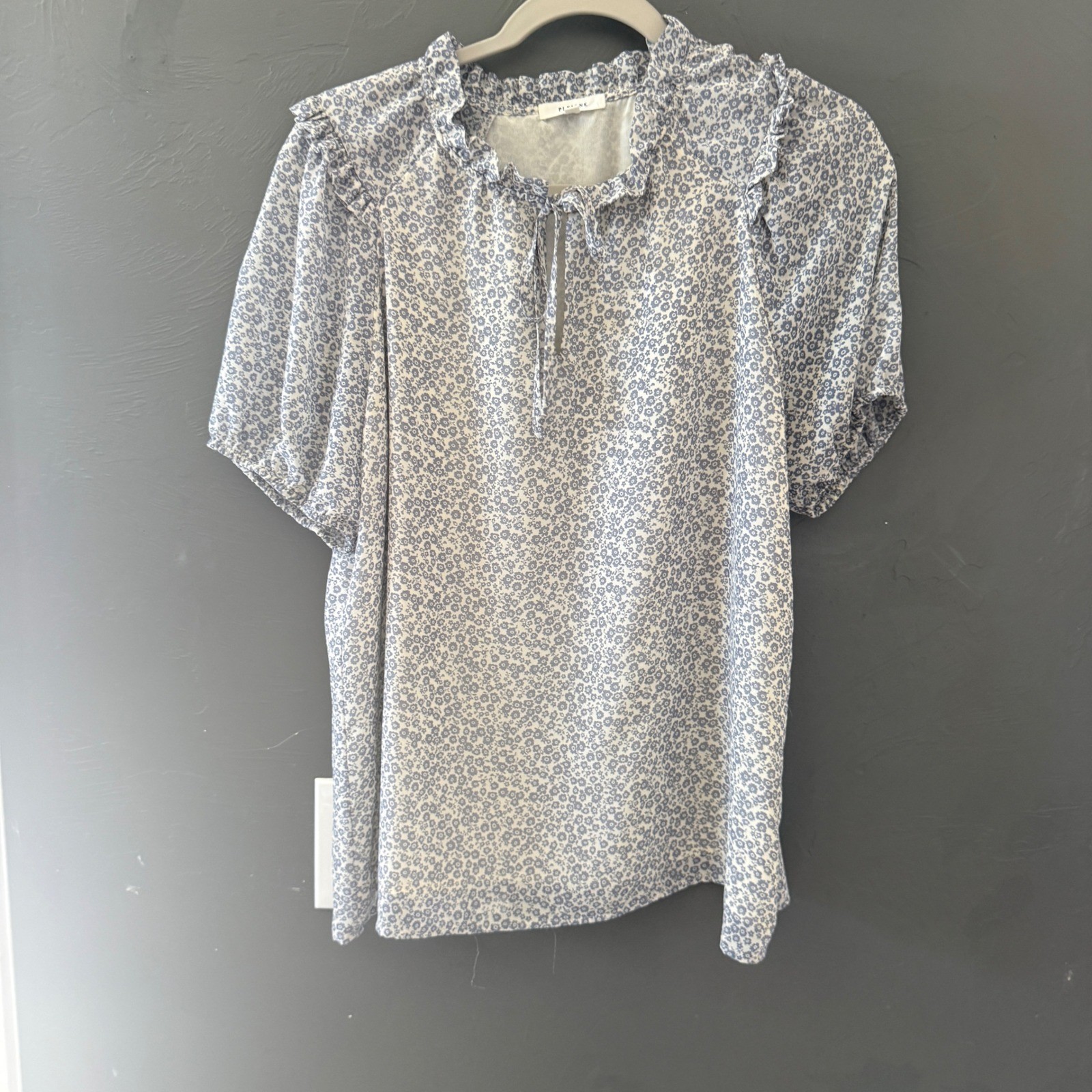 Pleione Womens Blue White Ditsy Floral Ruffle Tie Neck Blouse Peasant Size M