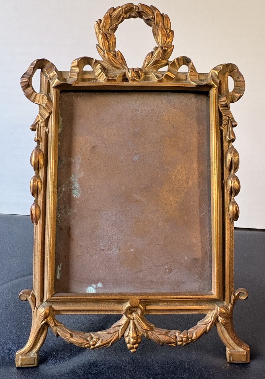 Antique French Gilt Bronze Tabletop Frame, Louis XVI Style, circa 1890 Antique French Gilt Bronze Tabletop Frame, Louis XVI Style, circa 1890