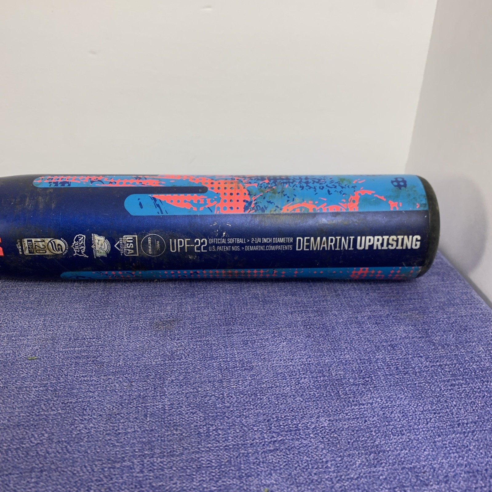 DeMarini Uprising Drop 12 Fastpitch Softball Bat 28 inches 16 ounces