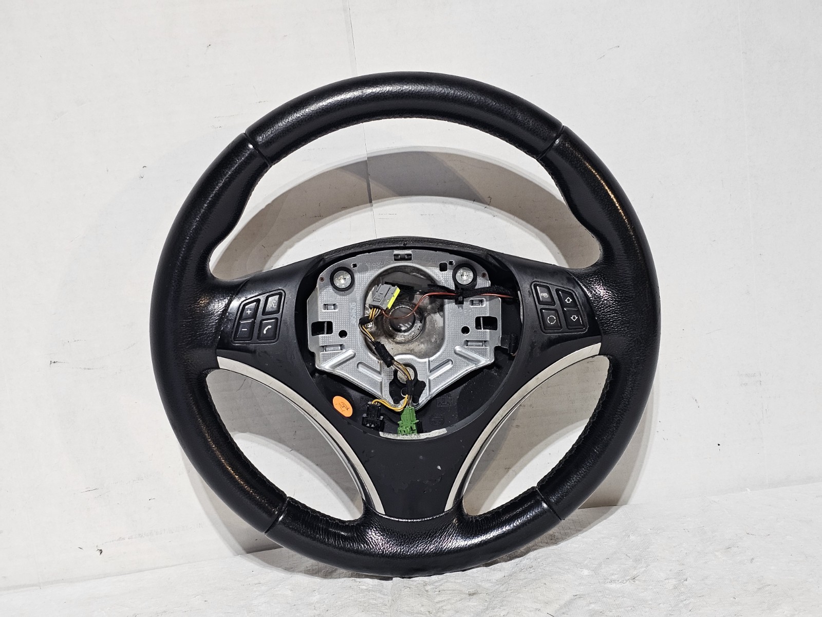06-13 BMW E90 E92 E93 E87 335i 328i LEATHER SPORT STEERING WHEEL 6772147 OEM